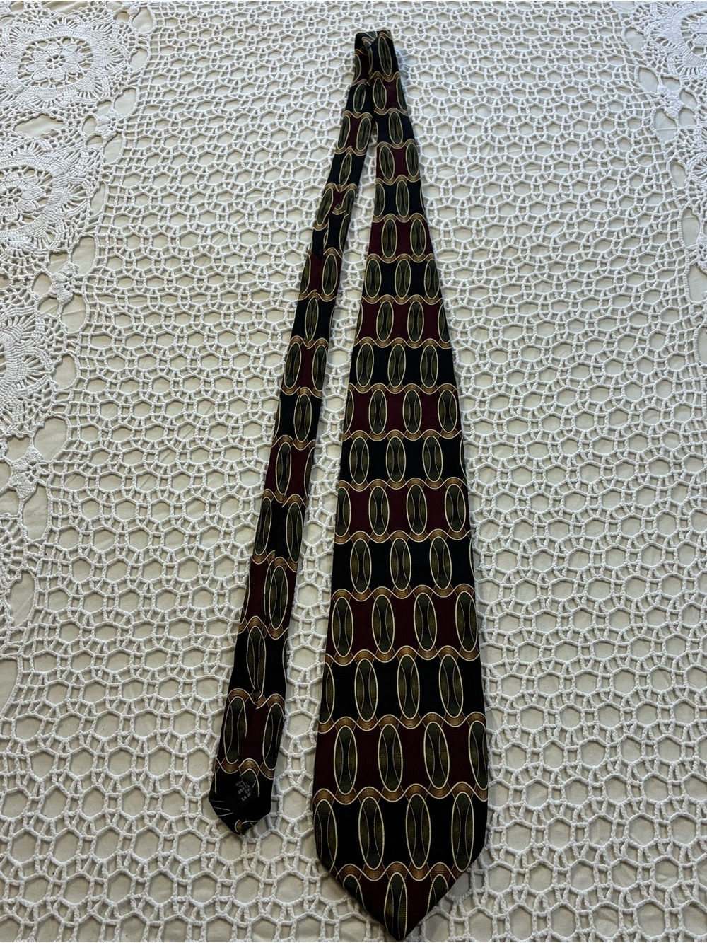 Facets Men's Silk Tie Black/Burgundy/Gold/Green Geometric Abstract Woven